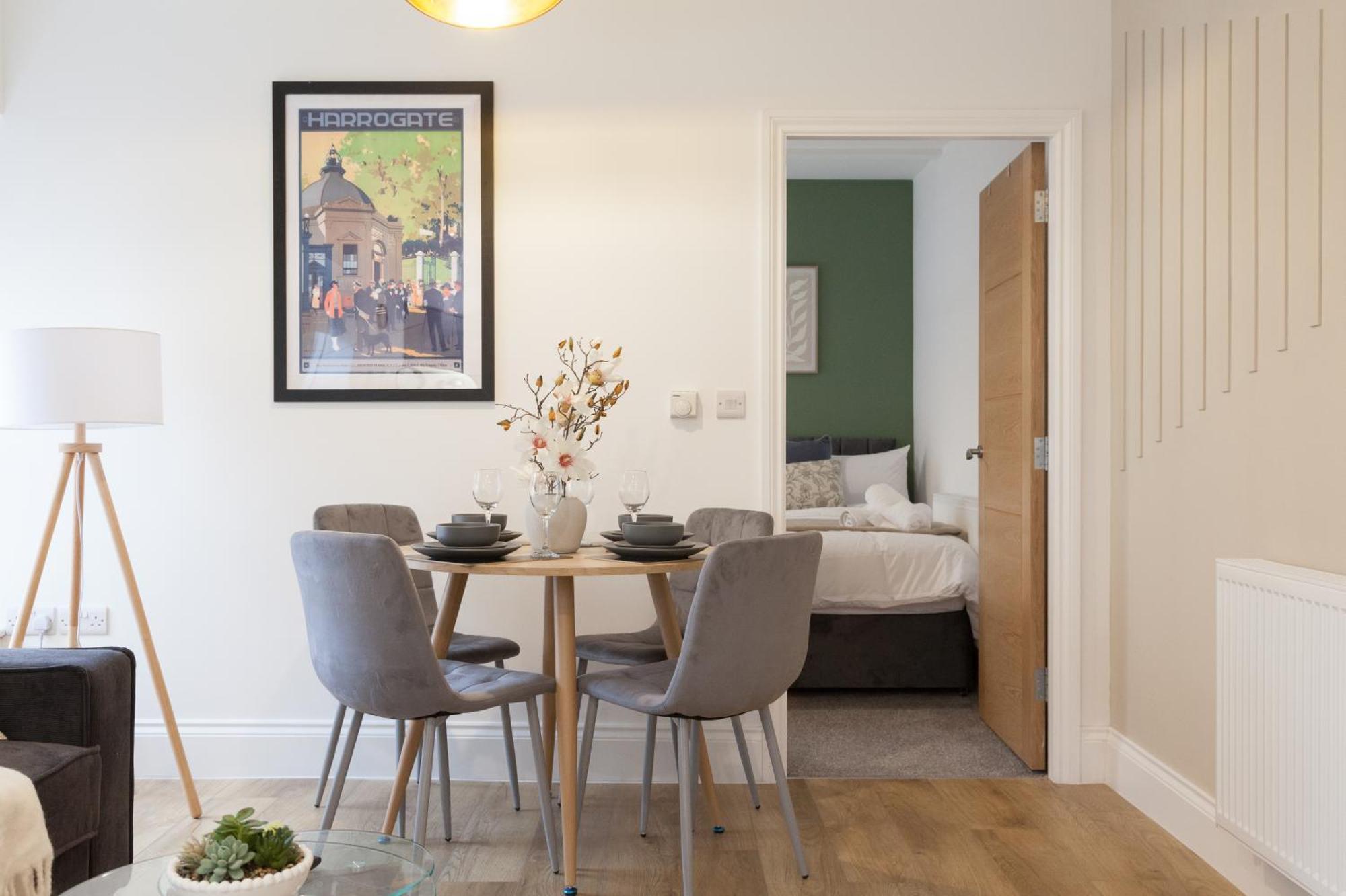 Crown View * Harrogate